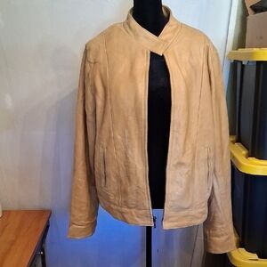 Moda Italiana Women's Italian Leather Jacket Size 4xl( Italian Size) Xl (U.s)